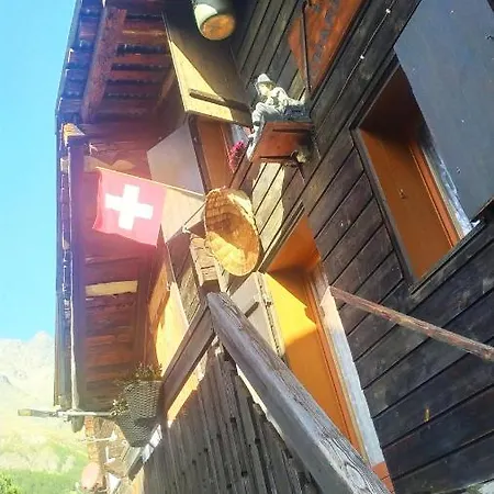 Le Charlot Chalet